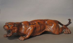 Tigre in legno